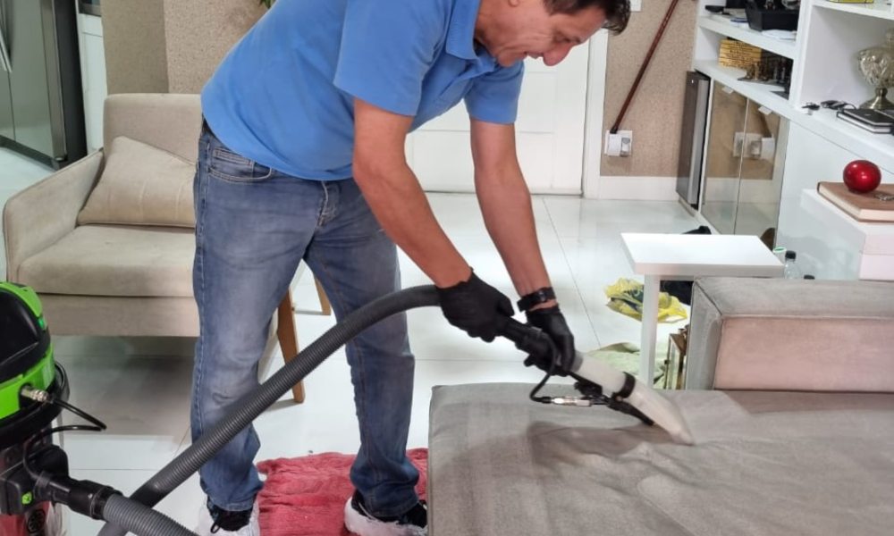 limpeza-de-sofá-em-Curitiba (17)